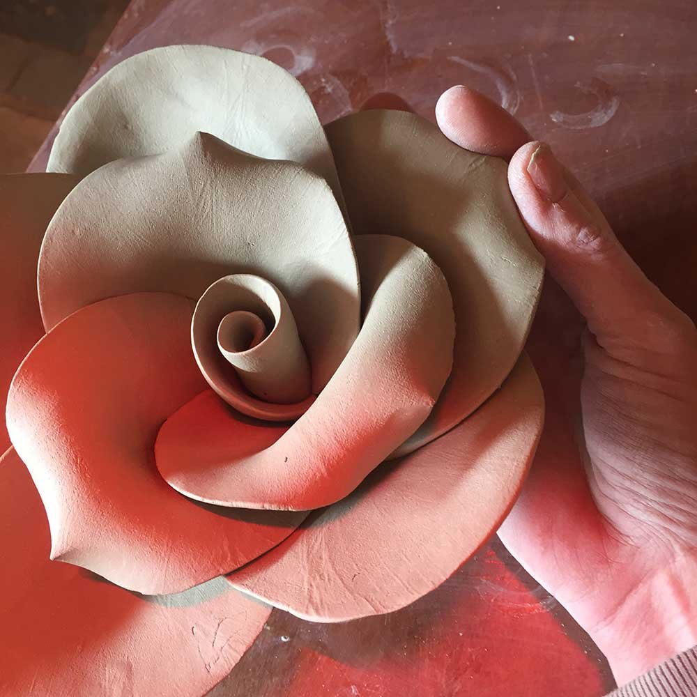 Clay rose hot sale sculpture